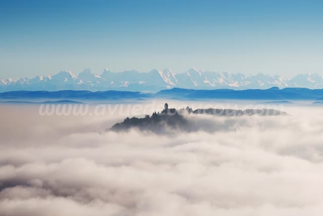 Haut-Koenigsbourg Vs Alpes Bernoises